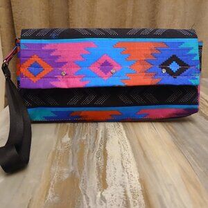 New Southwestern Rhinestone Clutch Wristlet Purse Pink Blue Green Sarape Stripe